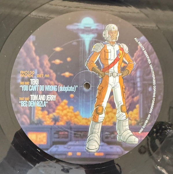 ARCADE 150 027